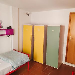 Gemenschappelijk Kamer Alleen voor Vrouwen